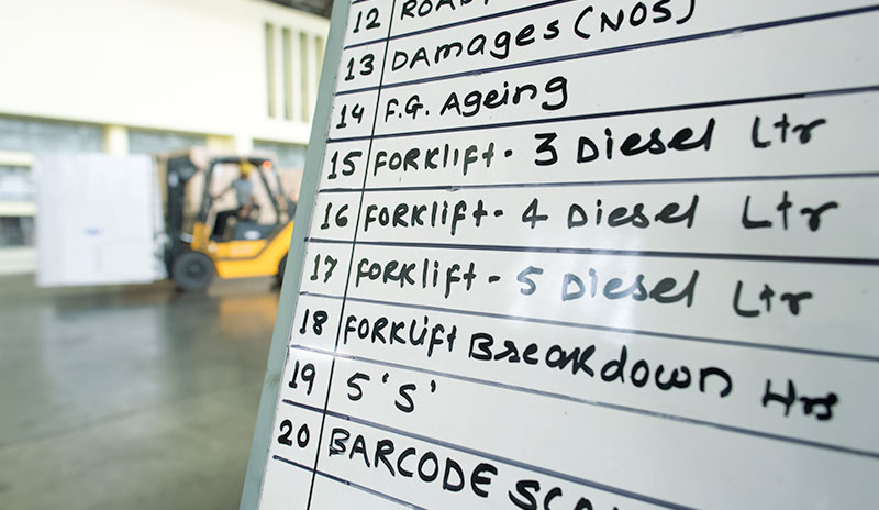 Unsere Gabelstapler sind unverzichtbar. Einer ersetzt acht Arbeiter&ldquo; (Foto)