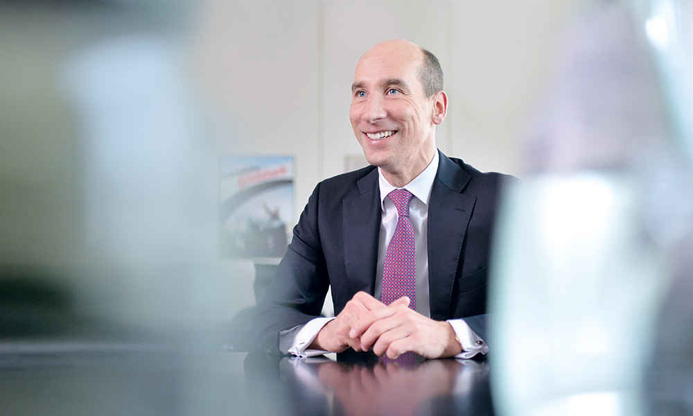 Dr. Thomas Toepfer, Finanzvorstand (CFO) und Arbeitsdirektor der KION GROUP AG (Foto)