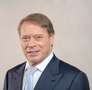 Dr. John Feldmann, Vorsitzender des Aufsichtsrats (Foto)